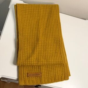 Burberry Golden Yellow Ribbed Scarf